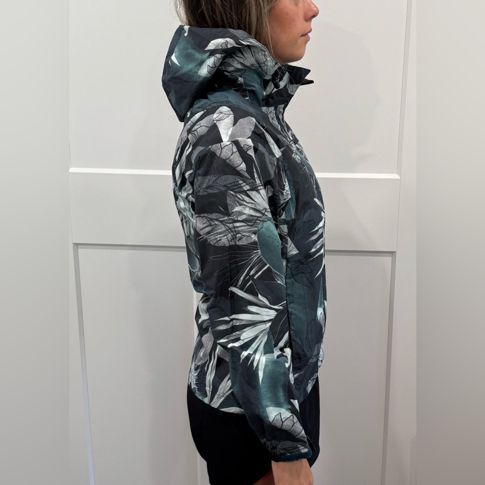 Floral Women's Shell Jacket - Picture 4 of 5